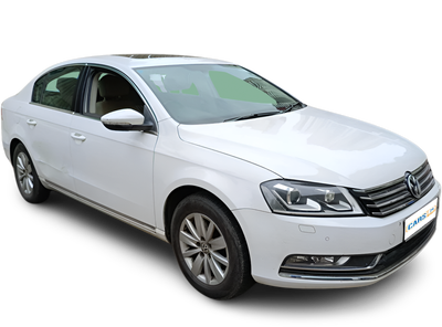 Volkswagen Passat-img